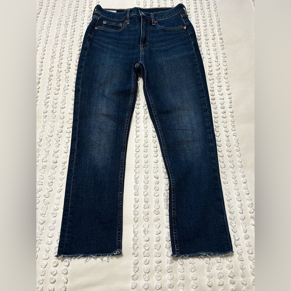 Gap Vintage Slim High Rise Jeans Size 27/4 Petite Fray Hem. In Great Condition